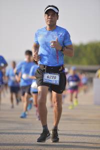 BIB: 6220
                            <button type="button" onclick="openModal(3206855)" class="btn btn-primary btn-sm float-right btn-popup" data-toggle="modal" data-target=".modal-high-quality">
                        <i class="fas fa-shopping-cart"></i> Add to Cart
                    </button>
                                            <button type="button" onclick="isThisMe(3206855, true)" class="btn btn-success btn-sm float-right btn-popup btn-isme hidden" data-toggle="tooltip" data-placement="bottom" title="นี่คือรูปของคุณใช่ไหม คลิกที่นี่เพื่อเอาเข้าอัลบั้ม">
                        <i class="fas fa-plus"></i> Add to album
                    </button>
                    <button type="button" onclick="isThisMe(3206855, false)" class="btn btn-warning btn-sm float-right btn-popup btn-isnotme hidden">
                        <i class="fas fa-ban"></i> Remove from album
                    </button>