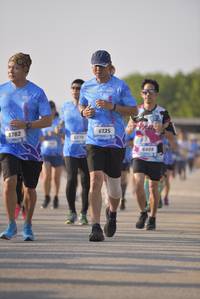 BIB: 6782, 6135, 6409
                            <button type="button" onclick="openModal(3208634)" class="btn btn-primary btn-sm float-right btn-popup" data-toggle="modal" data-target=".modal-high-quality">
                        <i class="fas fa-shopping-cart"></i> Add to Cart
                    </button>
                                            <button type="button" onclick="isThisMe(3208634, true)" class="btn btn-success btn-sm float-right btn-popup btn-isme hidden" data-toggle="tooltip" data-placement="bottom" title="นี่คือรูปของคุณใช่ไหม คลิกที่นี่เพื่อเอาเข้าอัลบั้ม">
                        <i class="fas fa-plus"></i> Add to album
                    </button>
                    <button type="button" onclick="isThisMe(3208634, false)" class="btn btn-warning btn-sm float-right btn-popup btn-isnotme hidden">
                        <i class="fas fa-ban"></i> Remove from album
                    </button>