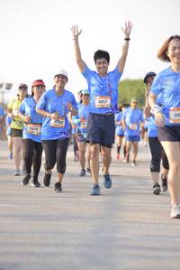 BIB: 9857, 9878
                            <button type="button" onclick="openModal(3241319)" class="btn btn-primary btn-sm float-right btn-popup" data-toggle="modal" data-target=".modal-high-quality">
                        <i class="fas fa-shopping-cart"></i> Add to Cart
                    </button>
                                            <button type="button" onclick="isThisMe(3241319, true)" class="btn btn-success btn-sm float-right btn-popup btn-isme hidden" data-toggle="tooltip" data-placement="bottom" title="นี่คือรูปของคุณใช่ไหม คลิกที่นี่เพื่อเอาเข้าอัลบั้ม">
                        <i class="fas fa-plus"></i> Add to album
                    </button>
                    <button type="button" onclick="isThisMe(3241319, false)" class="btn btn-warning btn-sm float-right btn-popup btn-isnotme hidden">
                        <i class="fas fa-ban"></i> Remove from album
                    </button>