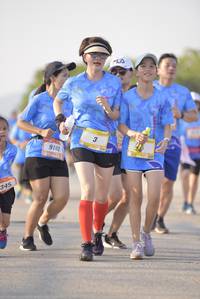 BIB: 9182, 345
                            <button type="button" onclick="openModal(3242310)" class="btn btn-primary btn-sm float-right btn-popup" data-toggle="modal" data-target=".modal-high-quality">
                        <i class="fas fa-shopping-cart"></i> Add to Cart
                    </button>
                                            <button type="button" onclick="isThisMe(3242310, true)" class="btn btn-success btn-sm float-right btn-popup btn-isme hidden" data-toggle="tooltip" data-placement="bottom" title="นี่คือรูปของคุณใช่ไหม คลิกที่นี่เพื่อเอาเข้าอัลบั้ม">
                        <i class="fas fa-plus"></i> Add to album
                    </button>
                    <button type="button" onclick="isThisMe(3242310, false)" class="btn btn-warning btn-sm float-right btn-popup btn-isnotme hidden">
                        <i class="fas fa-ban"></i> Remove from album
                    </button>