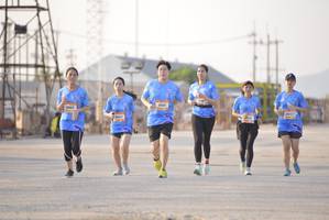 BIB: 
                            <button type="button" onclick="openModal(3206105)" class="btn btn-primary btn-sm float-right btn-popup" data-toggle="modal" data-target=".modal-high-quality">
                        <i class="fas fa-shopping-cart"></i> Add to Cart
                    </button>
                                            <button type="button" onclick="isThisMe(3206105, true)" class="btn btn-success btn-sm float-right btn-popup btn-isme hidden" data-toggle="tooltip" data-placement="bottom" title="นี่คือรูปของคุณใช่ไหม คลิกที่นี่เพื่อเอาเข้าอัลบั้ม">
                        <i class="fas fa-plus"></i> Add to album
                    </button>
                    <button type="button" onclick="isThisMe(3206105, false)" class="btn btn-warning btn-sm float-right btn-popup btn-isnotme hidden">
                        <i class="fas fa-ban"></i> Remove from album
                    </button>