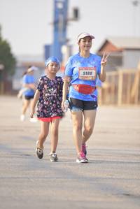 BIB: 9188
                            <button type="button" onclick="openModal(3203931)" class="btn btn-primary btn-sm float-right btn-popup" data-toggle="modal" data-target=".modal-high-quality">
                        <i class="fas fa-shopping-cart"></i> Add to Cart
                    </button>
                                            <button type="button" onclick="isThisMe(3203931, true)" class="btn btn-success btn-sm float-right btn-popup btn-isme hidden" data-toggle="tooltip" data-placement="bottom" title="นี่คือรูปของคุณใช่ไหม คลิกที่นี่เพื่อเอาเข้าอัลบั้ม">
                        <i class="fas fa-plus"></i> Add to album
                    </button>
                    <button type="button" onclick="isThisMe(3203931, false)" class="btn btn-warning btn-sm float-right btn-popup btn-isnotme hidden">
                        <i class="fas fa-ban"></i> Remove from album
                    </button>