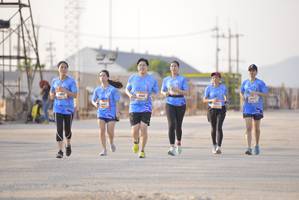 BIB: 
                            <button type="button" onclick="openModal(3205986)" class="btn btn-primary btn-sm float-right btn-popup" data-toggle="modal" data-target=".modal-high-quality">
                        <i class="fas fa-shopping-cart"></i> Add to Cart
                    </button>
                                            <button type="button" onclick="isThisMe(3205986, true)" class="btn btn-success btn-sm float-right btn-popup btn-isme hidden" data-toggle="tooltip" data-placement="bottom" title="นี่คือรูปของคุณใช่ไหม คลิกที่นี่เพื่อเอาเข้าอัลบั้ม">
                        <i class="fas fa-plus"></i> Add to album
                    </button>
                    <button type="button" onclick="isThisMe(3205986, false)" class="btn btn-warning btn-sm float-right btn-popup btn-isnotme hidden">
                        <i class="fas fa-ban"></i> Remove from album
                    </button>