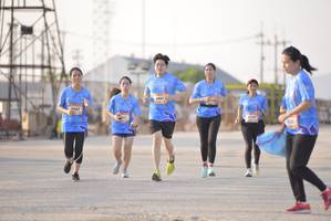 BIB: 
                            <button type="button" onclick="openModal(3206112)" class="btn btn-primary btn-sm float-right btn-popup" data-toggle="modal" data-target=".modal-high-quality">
                        <i class="fas fa-shopping-cart"></i> Add to Cart
                    </button>
                                            <button type="button" onclick="isThisMe(3206112, true)" class="btn btn-success btn-sm float-right btn-popup btn-isme hidden" data-toggle="tooltip" data-placement="bottom" title="นี่คือรูปของคุณใช่ไหม คลิกที่นี่เพื่อเอาเข้าอัลบั้ม">
                        <i class="fas fa-plus"></i> Add to album
                    </button>
                    <button type="button" onclick="isThisMe(3206112, false)" class="btn btn-warning btn-sm float-right btn-popup btn-isnotme hidden">
                        <i class="fas fa-ban"></i> Remove from album
                    </button>