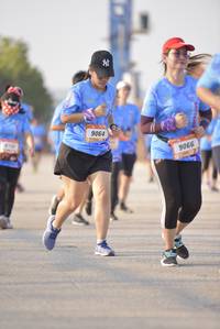 BIB: 9064, 9066
                            <button type="button" onclick="openModal(3201505)" class="btn btn-primary btn-sm float-right btn-popup" data-toggle="modal" data-target=".modal-high-quality">
                        <i class="fas fa-shopping-cart"></i> Add to Cart
                    </button>
                                            <button type="button" onclick="isThisMe(3201505, true)" class="btn btn-success btn-sm float-right btn-popup btn-isme hidden" data-toggle="tooltip" data-placement="bottom" title="นี่คือรูปของคุณใช่ไหม คลิกที่นี่เพื่อเอาเข้าอัลบั้ม">
                        <i class="fas fa-plus"></i> Add to album
                    </button>
                    <button type="button" onclick="isThisMe(3201505, false)" class="btn btn-warning btn-sm float-right btn-popup btn-isnotme hidden">
                        <i class="fas fa-ban"></i> Remove from album
                    </button>