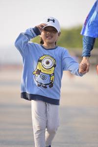 BIB: 
                            <button type="button" onclick="openModal(3182566)" class="btn btn-primary btn-sm float-right btn-popup" data-toggle="modal" data-target=".modal-high-quality">
                        <i class="fas fa-shopping-cart"></i> Add to Cart
                    </button>
                                            <button type="button" onclick="isThisMe(3182566, true)" class="btn btn-success btn-sm float-right btn-popup btn-isme hidden" data-toggle="tooltip" data-placement="bottom" title="นี่คือรูปของคุณใช่ไหม คลิกที่นี่เพื่อเอาเข้าอัลบั้ม">
                        <i class="fas fa-plus"></i> Add to album
                    </button>
                    <button type="button" onclick="isThisMe(3182566, false)" class="btn btn-warning btn-sm float-right btn-popup btn-isnotme hidden">
                        <i class="fas fa-ban"></i> Remove from album
                    </button>