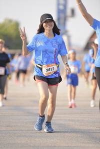 BIB: 9813
                            <button type="button" onclick="openModal(3121019)" class="btn btn-primary btn-sm float-right btn-popup" data-toggle="modal" data-target=".modal-high-quality">
                        <i class="fas fa-shopping-cart"></i> Add to Cart
                    </button>
                                            <button type="button" onclick="isThisMe(3121019, true)" class="btn btn-success btn-sm float-right btn-popup btn-isme hidden" data-toggle="tooltip" data-placement="bottom" title="นี่คือรูปของคุณใช่ไหม คลิกที่นี่เพื่อเอาเข้าอัลบั้ม">
                        <i class="fas fa-plus"></i> Add to album
                    </button>
                    <button type="button" onclick="isThisMe(3121019, false)" class="btn btn-warning btn-sm float-right btn-popup btn-isnotme hidden">
                        <i class="fas fa-ban"></i> Remove from album
                    </button>