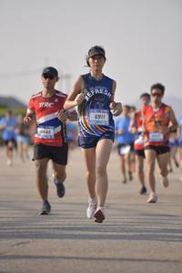 BIB: 6911, 6640
                            <button type="button" onclick="openModal(3112900)" class="btn btn-primary btn-sm float-right btn-popup" data-toggle="modal" data-target=".modal-high-quality">
                        <i class="fas fa-shopping-cart"></i> Add to Cart
                    </button>
                                            <button type="button" onclick="isThisMe(3112900, true)" class="btn btn-success btn-sm float-right btn-popup btn-isme hidden" data-toggle="tooltip" data-placement="bottom" title="นี่คือรูปของคุณใช่ไหม คลิกที่นี่เพื่อเอาเข้าอัลบั้ม">
                        <i class="fas fa-plus"></i> Add to album
                    </button>
                    <button type="button" onclick="isThisMe(3112900, false)" class="btn btn-warning btn-sm float-right btn-popup btn-isnotme hidden">
                        <i class="fas fa-ban"></i> Remove from album
                    </button>