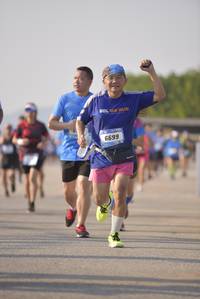 BIB: 6699
                            <button type="button" onclick="openModal(3124912)" class="btn btn-primary btn-sm float-right btn-popup" data-toggle="modal" data-target=".modal-high-quality">
                        <i class="fas fa-shopping-cart"></i> Add to Cart
                    </button>
                                            <button type="button" onclick="isThisMe(3124912, true)" class="btn btn-success btn-sm float-right btn-popup btn-isme hidden" data-toggle="tooltip" data-placement="bottom" title="นี่คือรูปของคุณใช่ไหม คลิกที่นี่เพื่อเอาเข้าอัลบั้ม">
                        <i class="fas fa-plus"></i> Add to album
                    </button>
                    <button type="button" onclick="isThisMe(3124912, false)" class="btn btn-warning btn-sm float-right btn-popup btn-isnotme hidden">
                        <i class="fas fa-ban"></i> Remove from album
                    </button>