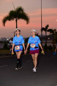 BIB: 8417, 8421
                            <button type="button" onclick="openModal(3195893)" class="btn btn-primary btn-sm float-right btn-popup" data-toggle="modal" data-target=".modal-high-quality">
                        <i class="fas fa-shopping-cart"></i> Add to Cart
                    </button>
                                            <button type="button" onclick="isThisMe(3195893, true)" class="btn btn-success btn-sm float-right btn-popup btn-isme hidden" data-toggle="tooltip" data-placement="bottom" title="นี่คือรูปของคุณใช่ไหม คลิกที่นี่เพื่อเอาเข้าอัลบั้ม">
                        <i class="fas fa-plus"></i> Add to album
                    </button>
                    <button type="button" onclick="isThisMe(3195893, false)" class="btn btn-warning btn-sm float-right btn-popup btn-isnotme hidden">
                        <i class="fas fa-ban"></i> Remove from album
                    </button>