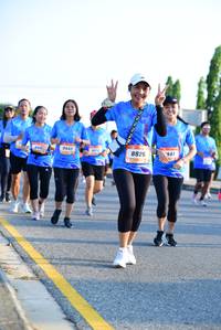 BIB: 941, 8826, 6942
                            <button type="button" onclick="openModal(3152330)" class="btn btn-primary btn-sm float-right btn-popup" data-toggle="modal" data-target=".modal-high-quality">
                        <i class="fas fa-shopping-cart"></i> Add to Cart
                    </button>
                                            <button type="button" onclick="isThisMe(3152330, true)" class="btn btn-success btn-sm float-right btn-popup btn-isme hidden" data-toggle="tooltip" data-placement="bottom" title="นี่คือรูปของคุณใช่ไหม คลิกที่นี่เพื่อเอาเข้าอัลบั้ม">
                        <i class="fas fa-plus"></i> Add to album
                    </button>
                    <button type="button" onclick="isThisMe(3152330, false)" class="btn btn-warning btn-sm float-right btn-popup btn-isnotme hidden">
                        <i class="fas fa-ban"></i> Remove from album
                    </button>