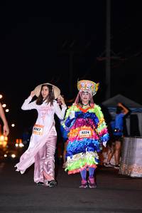 BIB: 367, 9224
                            <button type="button" onclick="openModal(3197044)" class="btn btn-primary btn-sm float-right btn-popup" data-toggle="modal" data-target=".modal-high-quality">
                        <i class="fas fa-shopping-cart"></i> Add to Cart
                    </button>
                                            <button type="button" onclick="isThisMe(3197044, true)" class="btn btn-success btn-sm float-right btn-popup btn-isme hidden" data-toggle="tooltip" data-placement="bottom" title="นี่คือรูปของคุณใช่ไหม คลิกที่นี่เพื่อเอาเข้าอัลบั้ม">
                        <i class="fas fa-plus"></i> Add to album
                    </button>
                    <button type="button" onclick="isThisMe(3197044, false)" class="btn btn-warning btn-sm float-right btn-popup btn-isnotme hidden">
                        <i class="fas fa-ban"></i> Remove from album
                    </button>