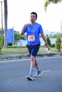 BIB: 8198
                            <button type="button" onclick="openModal(3160945)" class="btn btn-primary btn-sm float-right btn-popup" data-toggle="modal" data-target=".modal-high-quality">
                        <i class="fas fa-shopping-cart"></i> Add to Cart
                    </button>
                                            <button type="button" onclick="isThisMe(3160945, true)" class="btn btn-success btn-sm float-right btn-popup btn-isme hidden" data-toggle="tooltip" data-placement="bottom" title="นี่คือรูปของคุณใช่ไหม คลิกที่นี่เพื่อเอาเข้าอัลบั้ม">
                        <i class="fas fa-plus"></i> Add to album
                    </button>
                    <button type="button" onclick="isThisMe(3160945, false)" class="btn btn-warning btn-sm float-right btn-popup btn-isnotme hidden">
                        <i class="fas fa-ban"></i> Remove from album
                    </button>