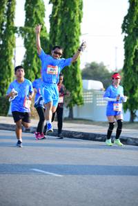 BIB: 9120
                            <button type="button" onclick="openModal(3150867)" class="btn btn-primary btn-sm float-right btn-popup" data-toggle="modal" data-target=".modal-high-quality">
                        <i class="fas fa-shopping-cart"></i> Add to Cart
                    </button>
                                            <button type="button" onclick="isThisMe(3150867, true)" class="btn btn-success btn-sm float-right btn-popup btn-isme hidden" data-toggle="tooltip" data-placement="bottom" title="นี่คือรูปของคุณใช่ไหม คลิกที่นี่เพื่อเอาเข้าอัลบั้ม">
                        <i class="fas fa-plus"></i> Add to album
                    </button>
                    <button type="button" onclick="isThisMe(3150867, false)" class="btn btn-warning btn-sm float-right btn-popup btn-isnotme hidden">
                        <i class="fas fa-ban"></i> Remove from album
                    </button>