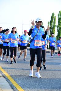 BIB: 8947, 8826
                            <button type="button" onclick="openModal(3152327)" class="btn btn-primary btn-sm float-right btn-popup" data-toggle="modal" data-target=".modal-high-quality">
                        <i class="fas fa-shopping-cart"></i> Add to Cart
                    </button>
                                            <button type="button" onclick="isThisMe(3152327, true)" class="btn btn-success btn-sm float-right btn-popup btn-isme hidden" data-toggle="tooltip" data-placement="bottom" title="นี่คือรูปของคุณใช่ไหม คลิกที่นี่เพื่อเอาเข้าอัลบั้ม">
                        <i class="fas fa-plus"></i> Add to album
                    </button>
                    <button type="button" onclick="isThisMe(3152327, false)" class="btn btn-warning btn-sm float-right btn-popup btn-isnotme hidden">
                        <i class="fas fa-ban"></i> Remove from album
                    </button>