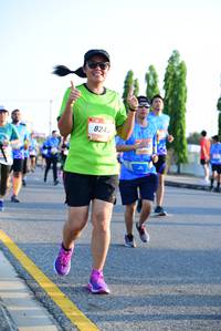 BIB: 824
                            <button type="button" onclick="openModal(3152771)" class="btn btn-primary btn-sm float-right btn-popup" data-toggle="modal" data-target=".modal-high-quality">
                        <i class="fas fa-shopping-cart"></i> Add to Cart
                    </button>
                                            <button type="button" onclick="isThisMe(3152771, true)" class="btn btn-success btn-sm float-right btn-popup btn-isme hidden" data-toggle="tooltip" data-placement="bottom" title="นี่คือรูปของคุณใช่ไหม คลิกที่นี่เพื่อเอาเข้าอัลบั้ม">
                        <i class="fas fa-plus"></i> Add to album
                    </button>
                    <button type="button" onclick="isThisMe(3152771, false)" class="btn btn-warning btn-sm float-right btn-popup btn-isnotme hidden">
                        <i class="fas fa-ban"></i> Remove from album
                    </button>