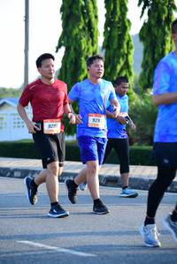 BIB: 929, 9295
                            <button type="button" onclick="openModal(3150499)" class="btn btn-primary btn-sm float-right btn-popup" data-toggle="modal" data-target=".modal-high-quality">
                        <i class="fas fa-shopping-cart"></i> Add to Cart
                    </button>
                                            <button type="button" onclick="isThisMe(3150499, true)" class="btn btn-success btn-sm float-right btn-popup btn-isme hidden" data-toggle="tooltip" data-placement="bottom" title="นี่คือรูปของคุณใช่ไหม คลิกที่นี่เพื่อเอาเข้าอัลบั้ม">
                        <i class="fas fa-plus"></i> Add to album
                    </button>
                    <button type="button" onclick="isThisMe(3150499, false)" class="btn btn-warning btn-sm float-right btn-popup btn-isnotme hidden">
                        <i class="fas fa-ban"></i> Remove from album
                    </button>