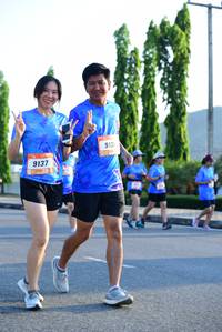 BIB: 913, 9137
                            <button type="button" onclick="openModal(3153084)" class="btn btn-primary btn-sm float-right btn-popup" data-toggle="modal" data-target=".modal-high-quality">
                        <i class="fas fa-shopping-cart"></i> Add to Cart
                    </button>
                                            <button type="button" onclick="isThisMe(3153084, true)" class="btn btn-success btn-sm float-right btn-popup btn-isme hidden" data-toggle="tooltip" data-placement="bottom" title="นี่คือรูปของคุณใช่ไหม คลิกที่นี่เพื่อเอาเข้าอัลบั้ม">
                        <i class="fas fa-plus"></i> Add to album
                    </button>
                    <button type="button" onclick="isThisMe(3153084, false)" class="btn btn-warning btn-sm float-right btn-popup btn-isnotme hidden">
                        <i class="fas fa-ban"></i> Remove from album
                    </button>