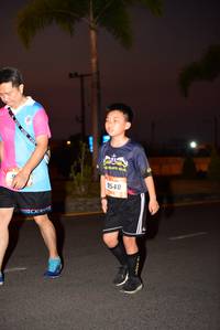 BIB: 9540
                            <button type="button" onclick="openModal(3196565)" class="btn btn-primary btn-sm float-right btn-popup" data-toggle="modal" data-target=".modal-high-quality">
                        <i class="fas fa-shopping-cart"></i> Add to Cart
                    </button>
                                            <button type="button" onclick="isThisMe(3196565, true)" class="btn btn-success btn-sm float-right btn-popup btn-isme hidden" data-toggle="tooltip" data-placement="bottom" title="นี่คือรูปของคุณใช่ไหม คลิกที่นี่เพื่อเอาเข้าอัลบั้ม">
                        <i class="fas fa-plus"></i> Add to album
                    </button>
                    <button type="button" onclick="isThisMe(3196565, false)" class="btn btn-warning btn-sm float-right btn-popup btn-isnotme hidden">
                        <i class="fas fa-ban"></i> Remove from album
                    </button>