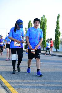 BIB: 923
                            <button type="button" onclick="openModal(3153287)" class="btn btn-primary btn-sm float-right btn-popup" data-toggle="modal" data-target=".modal-high-quality">
                        <i class="fas fa-shopping-cart"></i> Add to Cart
                    </button>
                                            <button type="button" onclick="isThisMe(3153287, true)" class="btn btn-success btn-sm float-right btn-popup btn-isme hidden" data-toggle="tooltip" data-placement="bottom" title="นี่คือรูปของคุณใช่ไหม คลิกที่นี่เพื่อเอาเข้าอัลบั้ม">
                        <i class="fas fa-plus"></i> Add to album
                    </button>
                    <button type="button" onclick="isThisMe(3153287, false)" class="btn btn-warning btn-sm float-right btn-popup btn-isnotme hidden">
                        <i class="fas fa-ban"></i> Remove from album
                    </button>