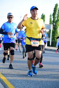 BIB: 9824
                            <button type="button" onclick="openModal(3152081)" class="btn btn-primary btn-sm float-right btn-popup" data-toggle="modal" data-target=".modal-high-quality">
                        <i class="fas fa-shopping-cart"></i> Add to Cart
                    </button>
                                            <button type="button" onclick="isThisMe(3152081, true)" class="btn btn-success btn-sm float-right btn-popup btn-isme hidden" data-toggle="tooltip" data-placement="bottom" title="นี่คือรูปของคุณใช่ไหม คลิกที่นี่เพื่อเอาเข้าอัลบั้ม">
                        <i class="fas fa-plus"></i> Add to album
                    </button>
                    <button type="button" onclick="isThisMe(3152081, false)" class="btn btn-warning btn-sm float-right btn-popup btn-isnotme hidden">
                        <i class="fas fa-ban"></i> Remove from album
                    </button>