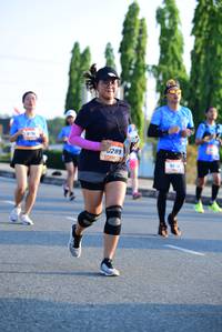 BIB: 289
                            <button type="button" onclick="openModal(3153831)" class="btn btn-primary btn-sm float-right btn-popup" data-toggle="modal" data-target=".modal-high-quality">
                        <i class="fas fa-shopping-cart"></i> Add to Cart
                    </button>
                                            <button type="button" onclick="isThisMe(3153831, true)" class="btn btn-success btn-sm float-right btn-popup btn-isme hidden" data-toggle="tooltip" data-placement="bottom" title="นี่คือรูปของคุณใช่ไหม คลิกที่นี่เพื่อเอาเข้าอัลบั้ม">
                        <i class="fas fa-plus"></i> Add to album
                    </button>
                    <button type="button" onclick="isThisMe(3153831, false)" class="btn btn-warning btn-sm float-right btn-popup btn-isnotme hidden">
                        <i class="fas fa-ban"></i> Remove from album
                    </button>