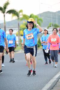 BIB: 8685, 8135
                            <button type="button" onclick="openModal(3168118)" class="btn btn-primary btn-sm float-right btn-popup" data-toggle="modal" data-target=".modal-high-quality">
                        <i class="fas fa-shopping-cart"></i> Add to Cart
                    </button>
                                            <button type="button" onclick="isThisMe(3168118, true)" class="btn btn-success btn-sm float-right btn-popup btn-isme hidden" data-toggle="tooltip" data-placement="bottom" title="นี่คือรูปของคุณใช่ไหม คลิกที่นี่เพื่อเอาเข้าอัลบั้ม">
                        <i class="fas fa-plus"></i> Add to album
                    </button>
                    <button type="button" onclick="isThisMe(3168118, false)" class="btn btn-warning btn-sm float-right btn-popup btn-isnotme hidden">
                        <i class="fas fa-ban"></i> Remove from album
                    </button>