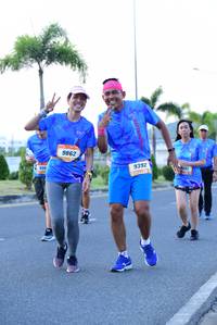 BIB: 9862, 906, 9392
                            <button type="button" onclick="openModal(3162782)" class="btn btn-primary btn-sm float-right btn-popup" data-toggle="modal" data-target=".modal-high-quality">
                        <i class="fas fa-shopping-cart"></i> Add to Cart
                    </button>
                                            <button type="button" onclick="isThisMe(3162782, true)" class="btn btn-success btn-sm float-right btn-popup btn-isme hidden" data-toggle="tooltip" data-placement="bottom" title="นี่คือรูปของคุณใช่ไหม คลิกที่นี่เพื่อเอาเข้าอัลบั้ม">
                        <i class="fas fa-plus"></i> Add to album
                    </button>
                    <button type="button" onclick="isThisMe(3162782, false)" class="btn btn-warning btn-sm float-right btn-popup btn-isnotme hidden">
                        <i class="fas fa-ban"></i> Remove from album
                    </button>