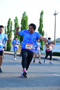 BIB: 8976
                            <button type="button" onclick="openModal(3153133)" class="btn btn-primary btn-sm float-right btn-popup" data-toggle="modal" data-target=".modal-high-quality">
                        <i class="fas fa-shopping-cart"></i> Add to Cart
                    </button>
                                            <button type="button" onclick="isThisMe(3153133, true)" class="btn btn-success btn-sm float-right btn-popup btn-isme hidden" data-toggle="tooltip" data-placement="bottom" title="นี่คือรูปของคุณใช่ไหม คลิกที่นี่เพื่อเอาเข้าอัลบั้ม">
                        <i class="fas fa-plus"></i> Add to album
                    </button>
                    <button type="button" onclick="isThisMe(3153133, false)" class="btn btn-warning btn-sm float-right btn-popup btn-isnotme hidden">
                        <i class="fas fa-ban"></i> Remove from album
                    </button>