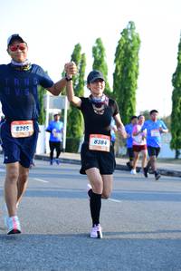 BIB: 8385, 8384
                            <button type="button" onclick="openModal(3151108)" class="btn btn-primary btn-sm float-right btn-popup" data-toggle="modal" data-target=".modal-high-quality">
                        <i class="fas fa-shopping-cart"></i> Add to Cart
                    </button>
                                            <button type="button" onclick="isThisMe(3151108, true)" class="btn btn-success btn-sm float-right btn-popup btn-isme hidden" data-toggle="tooltip" data-placement="bottom" title="นี่คือรูปของคุณใช่ไหม คลิกที่นี่เพื่อเอาเข้าอัลบั้ม">
                        <i class="fas fa-plus"></i> Add to album
                    </button>
                    <button type="button" onclick="isThisMe(3151108, false)" class="btn btn-warning btn-sm float-right btn-popup btn-isnotme hidden">
                        <i class="fas fa-ban"></i> Remove from album
                    </button>