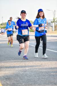 BIB: 9116, 9117
                            <button type="button" onclick="openModal(3472076)" class="btn btn-primary btn-sm float-right btn-popup" data-toggle="modal" data-target=".modal-high-quality">
                        <i class="fas fa-shopping-cart"></i> Add to Cart
                    </button>
                                            <button type="button" onclick="isThisMe(3472076, true)" class="btn btn-success btn-sm float-right btn-popup btn-isme hidden" data-toggle="tooltip" data-placement="bottom" title="นี่คือรูปของคุณใช่ไหม คลิกที่นี่เพื่อเอาเข้าอัลบั้ม">
                        <i class="fas fa-plus"></i> Add to album
                    </button>
                    <button type="button" onclick="isThisMe(3472076, false)" class="btn btn-warning btn-sm float-right btn-popup btn-isnotme hidden">
                        <i class="fas fa-ban"></i> Remove from album
                    </button>