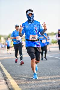 BIB: 9900
                            <button type="button" onclick="openModal(3473431)" class="btn btn-primary btn-sm float-right btn-popup" data-toggle="modal" data-target=".modal-high-quality">
                        <i class="fas fa-shopping-cart"></i> Add to Cart
                    </button>
                                            <button type="button" onclick="isThisMe(3473431, true)" class="btn btn-success btn-sm float-right btn-popup btn-isme hidden" data-toggle="tooltip" data-placement="bottom" title="นี่คือรูปของคุณใช่ไหม คลิกที่นี่เพื่อเอาเข้าอัลบั้ม">
                        <i class="fas fa-plus"></i> Add to album
                    </button>
                    <button type="button" onclick="isThisMe(3473431, false)" class="btn btn-warning btn-sm float-right btn-popup btn-isnotme hidden">
                        <i class="fas fa-ban"></i> Remove from album
                    </button>