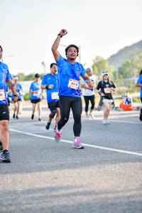 BIB: 8376
                            <button type="button" onclick="openModal(3473295)" class="btn btn-primary btn-sm float-right btn-popup" data-toggle="modal" data-target=".modal-high-quality">
                        <i class="fas fa-shopping-cart"></i> Add to Cart
                    </button>
                                            <button type="button" onclick="isThisMe(3473295, true)" class="btn btn-success btn-sm float-right btn-popup btn-isme hidden" data-toggle="tooltip" data-placement="bottom" title="นี่คือรูปของคุณใช่ไหม คลิกที่นี่เพื่อเอาเข้าอัลบั้ม">
                        <i class="fas fa-plus"></i> Add to album
                    </button>
                    <button type="button" onclick="isThisMe(3473295, false)" class="btn btn-warning btn-sm float-right btn-popup btn-isnotme hidden">
                        <i class="fas fa-ban"></i> Remove from album
                    </button>