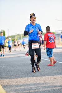 BIB: 9818
                            <button type="button" onclick="openModal(3473433)" class="btn btn-primary btn-sm float-right btn-popup" data-toggle="modal" data-target=".modal-high-quality">
                        <i class="fas fa-shopping-cart"></i> Add to Cart
                    </button>
                                            <button type="button" onclick="isThisMe(3473433, true)" class="btn btn-success btn-sm float-right btn-popup btn-isme hidden" data-toggle="tooltip" data-placement="bottom" title="นี่คือรูปของคุณใช่ไหม คลิกที่นี่เพื่อเอาเข้าอัลบั้ม">
                        <i class="fas fa-plus"></i> Add to album
                    </button>
                    <button type="button" onclick="isThisMe(3473433, false)" class="btn btn-warning btn-sm float-right btn-popup btn-isnotme hidden">
                        <i class="fas fa-ban"></i> Remove from album
                    </button>