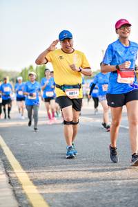 BIB: 9824
                            <button type="button" onclick="openModal(3472247)" class="btn btn-primary btn-sm float-right btn-popup" data-toggle="modal" data-target=".modal-high-quality">
                        <i class="fas fa-shopping-cart"></i> Add to Cart
                    </button>
                                            <button type="button" onclick="isThisMe(3472247, true)" class="btn btn-success btn-sm float-right btn-popup btn-isme hidden" data-toggle="tooltip" data-placement="bottom" title="นี่คือรูปของคุณใช่ไหม คลิกที่นี่เพื่อเอาเข้าอัลบั้ม">
                        <i class="fas fa-plus"></i> Add to album
                    </button>
                    <button type="button" onclick="isThisMe(3472247, false)" class="btn btn-warning btn-sm float-right btn-popup btn-isnotme hidden">
                        <i class="fas fa-ban"></i> Remove from album
                    </button>