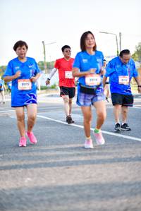 BIB: 9915, 114, 9358
                            <button type="button" onclick="openModal(3489566)" class="btn btn-primary btn-sm float-right btn-popup" data-toggle="modal" data-target=".modal-high-quality">
                        <i class="fas fa-shopping-cart"></i> Add to Cart
                    </button>
                                            <button type="button" onclick="isThisMe(3489566, true)" class="btn btn-success btn-sm float-right btn-popup btn-isme hidden" data-toggle="tooltip" data-placement="bottom" title="นี่คือรูปของคุณใช่ไหม คลิกที่นี่เพื่อเอาเข้าอัลบั้ม">
                        <i class="fas fa-plus"></i> Add to album
                    </button>
                    <button type="button" onclick="isThisMe(3489566, false)" class="btn btn-warning btn-sm float-right btn-popup btn-isnotme hidden">
                        <i class="fas fa-ban"></i> Remove from album
                    </button>