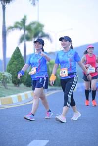 BIB: 8154
                            <button type="button" onclick="openModal(3228159)" class="btn btn-primary btn-sm float-right btn-popup" data-toggle="modal" data-target=".modal-high-quality">
                        <i class="fas fa-shopping-cart"></i> Add to Cart
                    </button>
                                            <button type="button" onclick="isThisMe(3228159, true)" class="btn btn-success btn-sm float-right btn-popup btn-isme hidden" data-toggle="tooltip" data-placement="bottom" title="นี่คือรูปของคุณใช่ไหม คลิกที่นี่เพื่อเอาเข้าอัลบั้ม">
                        <i class="fas fa-plus"></i> Add to album
                    </button>
                    <button type="button" onclick="isThisMe(3228159, false)" class="btn btn-warning btn-sm float-right btn-popup btn-isnotme hidden">
                        <i class="fas fa-ban"></i> Remove from album
                    </button>