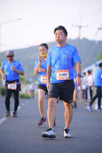 BIB: 9588
                            <button type="button" onclick="openModal(3215489)" class="btn btn-primary btn-sm float-right btn-popup" data-toggle="modal" data-target=".modal-high-quality">
                        <i class="fas fa-shopping-cart"></i> Add to Cart
                    </button>
                                            <button type="button" onclick="isThisMe(3215489, true)" class="btn btn-success btn-sm float-right btn-popup btn-isme hidden" data-toggle="tooltip" data-placement="bottom" title="นี่คือรูปของคุณใช่ไหม คลิกที่นี่เพื่อเอาเข้าอัลบั้ม">
                        <i class="fas fa-plus"></i> Add to album
                    </button>
                    <button type="button" onclick="isThisMe(3215489, false)" class="btn btn-warning btn-sm float-right btn-popup btn-isnotme hidden">
                        <i class="fas fa-ban"></i> Remove from album
                    </button>