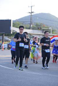 BIB: 6325, 6926, 6020
                            <button type="button" onclick="openModal(3154141)" class="btn btn-primary btn-sm float-right btn-popup" data-toggle="modal" data-target=".modal-high-quality">
                        <i class="fas fa-shopping-cart"></i> Add to Cart
                    </button>
                                            <button type="button" onclick="isThisMe(3154141, true)" class="btn btn-success btn-sm float-right btn-popup btn-isme hidden" data-toggle="tooltip" data-placement="bottom" title="นี่คือรูปของคุณใช่ไหม คลิกที่นี่เพื่อเอาเข้าอัลบั้ม">
                        <i class="fas fa-plus"></i> Add to album
                    </button>
                    <button type="button" onclick="isThisMe(3154141, false)" class="btn btn-warning btn-sm float-right btn-popup btn-isnotme hidden">
                        <i class="fas fa-ban"></i> Remove from album
                    </button>