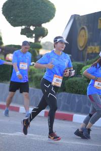 BIB: 911, 9654
                            <button type="button" onclick="openModal(3163627)" class="btn btn-primary btn-sm float-right btn-popup" data-toggle="modal" data-target=".modal-high-quality">
                        <i class="fas fa-shopping-cart"></i> Add to Cart
                    </button>
                                            <button type="button" onclick="isThisMe(3163627, true)" class="btn btn-success btn-sm float-right btn-popup btn-isme hidden" data-toggle="tooltip" data-placement="bottom" title="นี่คือรูปของคุณใช่ไหม คลิกที่นี่เพื่อเอาเข้าอัลบั้ม">
                        <i class="fas fa-plus"></i> Add to album
                    </button>
                    <button type="button" onclick="isThisMe(3163627, false)" class="btn btn-warning btn-sm float-right btn-popup btn-isnotme hidden">
                        <i class="fas fa-ban"></i> Remove from album
                    </button>