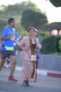 BIB: 579, 9580
                            <button type="button" onclick="openModal(3203079)" class="btn btn-primary btn-sm float-right btn-popup" data-toggle="modal" data-target=".modal-high-quality">
                        <i class="fas fa-shopping-cart"></i> Add to Cart
                    </button>
                                            <button type="button" onclick="isThisMe(3203079, true)" class="btn btn-success btn-sm float-right btn-popup btn-isme hidden" data-toggle="tooltip" data-placement="bottom" title="นี่คือรูปของคุณใช่ไหม คลิกที่นี่เพื่อเอาเข้าอัลบั้ม">
                        <i class="fas fa-plus"></i> Add to album
                    </button>
                    <button type="button" onclick="isThisMe(3203079, false)" class="btn btn-warning btn-sm float-right btn-popup btn-isnotme hidden">
                        <i class="fas fa-ban"></i> Remove from album
                    </button>