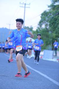 BIB: 917, 170
                            <button type="button" onclick="openModal(3226469)" class="btn btn-primary btn-sm float-right btn-popup" data-toggle="modal" data-target=".modal-high-quality">
                        <i class="fas fa-shopping-cart"></i> Add to Cart
                    </button>
                                            <button type="button" onclick="isThisMe(3226469, true)" class="btn btn-success btn-sm float-right btn-popup btn-isme hidden" data-toggle="tooltip" data-placement="bottom" title="นี่คือรูปของคุณใช่ไหม คลิกที่นี่เพื่อเอาเข้าอัลบั้ม">
                        <i class="fas fa-plus"></i> Add to album
                    </button>
                    <button type="button" onclick="isThisMe(3226469, false)" class="btn btn-warning btn-sm float-right btn-popup btn-isnotme hidden">
                        <i class="fas fa-ban"></i> Remove from album
                    </button>
