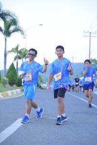 BIB: 9121
                            <button type="button" onclick="openModal(3221786)" class="btn btn-primary btn-sm float-right btn-popup" data-toggle="modal" data-target=".modal-high-quality">
                        <i class="fas fa-shopping-cart"></i> Add to Cart
                    </button>
                                            <button type="button" onclick="isThisMe(3221786, true)" class="btn btn-success btn-sm float-right btn-popup btn-isme hidden" data-toggle="tooltip" data-placement="bottom" title="นี่คือรูปของคุณใช่ไหม คลิกที่นี่เพื่อเอาเข้าอัลบั้ม">
                        <i class="fas fa-plus"></i> Add to album
                    </button>
                    <button type="button" onclick="isThisMe(3221786, false)" class="btn btn-warning btn-sm float-right btn-popup btn-isnotme hidden">
                        <i class="fas fa-ban"></i> Remove from album
                    </button>
