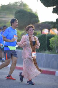 BIB: 579, 958
                            <button type="button" onclick="openModal(3203151)" class="btn btn-primary btn-sm float-right btn-popup" data-toggle="modal" data-target=".modal-high-quality">
                        <i class="fas fa-shopping-cart"></i> Add to Cart
                    </button>
                                            <button type="button" onclick="isThisMe(3203151, true)" class="btn btn-success btn-sm float-right btn-popup btn-isme hidden" data-toggle="tooltip" data-placement="bottom" title="นี่คือรูปของคุณใช่ไหม คลิกที่นี่เพื่อเอาเข้าอัลบั้ม">
                        <i class="fas fa-plus"></i> Add to album
                    </button>
                    <button type="button" onclick="isThisMe(3203151, false)" class="btn btn-warning btn-sm float-right btn-popup btn-isnotme hidden">
                        <i class="fas fa-ban"></i> Remove from album
                    </button>