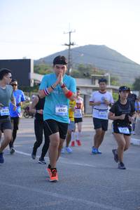 BIB: 6502
                            <button type="button" onclick="openModal(3145937)" class="btn btn-primary btn-sm float-right btn-popup" data-toggle="modal" data-target=".modal-high-quality">
                        <i class="fas fa-shopping-cart"></i> Add to Cart
                    </button>
                                            <button type="button" onclick="isThisMe(3145937, true)" class="btn btn-success btn-sm float-right btn-popup btn-isme hidden" data-toggle="tooltip" data-placement="bottom" title="นี่คือรูปของคุณใช่ไหม คลิกที่นี่เพื่อเอาเข้าอัลบั้ม">
                        <i class="fas fa-plus"></i> Add to album
                    </button>
                    <button type="button" onclick="isThisMe(3145937, false)" class="btn btn-warning btn-sm float-right btn-popup btn-isnotme hidden">
                        <i class="fas fa-ban"></i> Remove from album
                    </button>