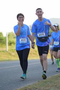 BIB: 6573, 6572, 6800
                            <button type="button" onclick="openModal(3402372)" class="btn btn-primary btn-sm float-right btn-popup" data-toggle="modal" data-target=".modal-high-quality">
                        <i class="fas fa-shopping-cart"></i> Add to Cart
                    </button>
                                            <button type="button" onclick="isThisMe(3402372, true)" class="btn btn-success btn-sm float-right btn-popup btn-isme hidden" data-toggle="tooltip" data-placement="bottom" title="นี่คือรูปของคุณใช่ไหม คลิกที่นี่เพื่อเอาเข้าอัลบั้ม">
                        <i class="fas fa-plus"></i> Add to album
                    </button>
                    <button type="button" onclick="isThisMe(3402372, false)" class="btn btn-warning btn-sm float-right btn-popup btn-isnotme hidden">
                        <i class="fas fa-ban"></i> Remove from album
                    </button>