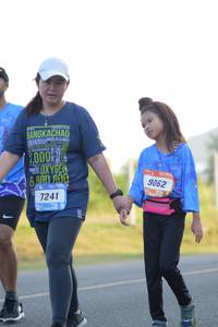 BIB: 9062, 7241
                            <button type="button" onclick="openModal(3407612)" class="btn btn-primary btn-sm float-right btn-popup" data-toggle="modal" data-target=".modal-high-quality">
                        <i class="fas fa-shopping-cart"></i> Add to Cart
                    </button>
                                            <button type="button" onclick="isThisMe(3407612, true)" class="btn btn-success btn-sm float-right btn-popup btn-isme hidden" data-toggle="tooltip" data-placement="bottom" title="นี่คือรูปของคุณใช่ไหม คลิกที่นี่เพื่อเอาเข้าอัลบั้ม">
                        <i class="fas fa-plus"></i> Add to album
                    </button>
                    <button type="button" onclick="isThisMe(3407612, false)" class="btn btn-warning btn-sm float-right btn-popup btn-isnotme hidden">
                        <i class="fas fa-ban"></i> Remove from album
                    </button>