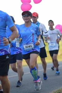 BIB: 6285
                            <button type="button" onclick="openModal(3397175)" class="btn btn-primary btn-sm float-right btn-popup" data-toggle="modal" data-target=".modal-high-quality">
                        <i class="fas fa-shopping-cart"></i> Add to Cart
                    </button>
                                            <button type="button" onclick="isThisMe(3397175, true)" class="btn btn-success btn-sm float-right btn-popup btn-isme hidden" data-toggle="tooltip" data-placement="bottom" title="นี่คือรูปของคุณใช่ไหม คลิกที่นี่เพื่อเอาเข้าอัลบั้ม">
                        <i class="fas fa-plus"></i> Add to album
                    </button>
                    <button type="button" onclick="isThisMe(3397175, false)" class="btn btn-warning btn-sm float-right btn-popup btn-isnotme hidden">
                        <i class="fas fa-ban"></i> Remove from album
                    </button>