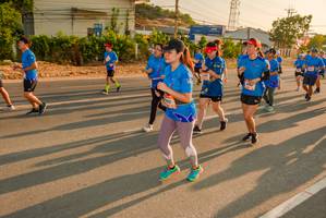 BIB: 
                            <button type="button" onclick="openModal(3521524)" class="btn btn-primary btn-sm float-right btn-popup" data-toggle="modal" data-target=".modal-high-quality">
                        <i class="fas fa-shopping-cart"></i> Add to Cart
                    </button>
                                            <button type="button" onclick="isThisMe(3521524, true)" class="btn btn-success btn-sm float-right btn-popup btn-isme hidden" data-toggle="tooltip" data-placement="bottom" title="นี่คือรูปของคุณใช่ไหม คลิกที่นี่เพื่อเอาเข้าอัลบั้ม">
                        <i class="fas fa-plus"></i> Add to album
                    </button>
                    <button type="button" onclick="isThisMe(3521524, false)" class="btn btn-warning btn-sm float-right btn-popup btn-isnotme hidden">
                        <i class="fas fa-ban"></i> Remove from album
                    </button>