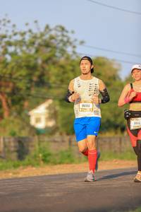 BIB: 9666, 966
                            <button type="button" onclick="openModal(3421075)" class="btn btn-primary btn-sm float-right btn-popup" data-toggle="modal" data-target=".modal-high-quality">
                        <i class="fas fa-shopping-cart"></i> Add to Cart
                    </button>
                                            <button type="button" onclick="isThisMe(3421075, true)" class="btn btn-success btn-sm float-right btn-popup btn-isme hidden" data-toggle="tooltip" data-placement="bottom" title="นี่คือรูปของคุณใช่ไหม คลิกที่นี่เพื่อเอาเข้าอัลบั้ม">
                        <i class="fas fa-plus"></i> Add to album
                    </button>
                    <button type="button" onclick="isThisMe(3421075, false)" class="btn btn-warning btn-sm float-right btn-popup btn-isnotme hidden">
                        <i class="fas fa-ban"></i> Remove from album
                    </button>